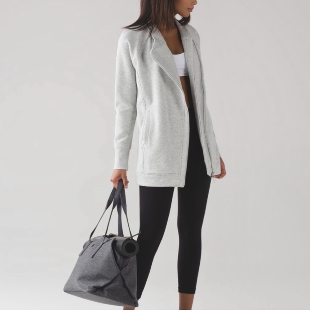 Lululemon Back To It Wrap Heathered Vapor Size Medium